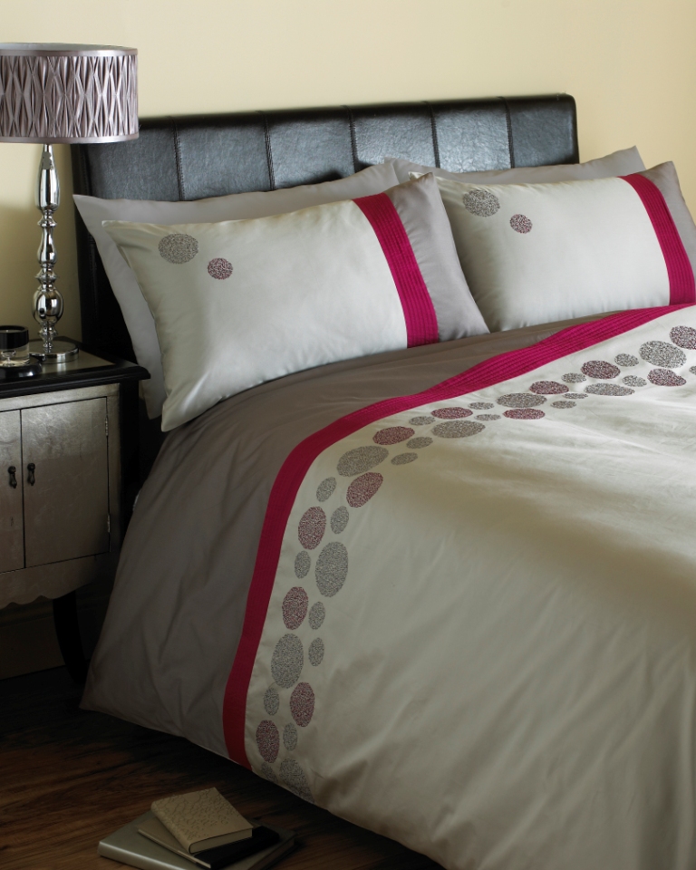 chambers bed linen, bed linen, bed linen elastic fasteners, bed linen shops in lancaster county