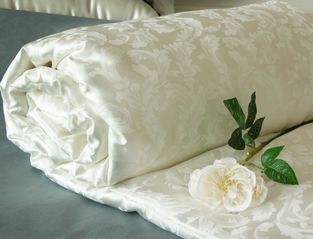 duvet covers bedding, duvet covers, floral damask duvet cover, how to make a duvet cover